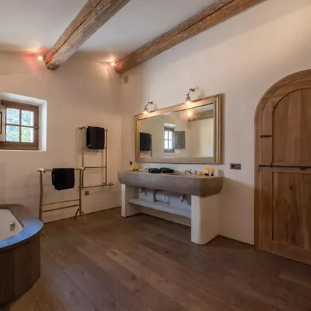 Jansson Stars ***** * Saint-Tropez